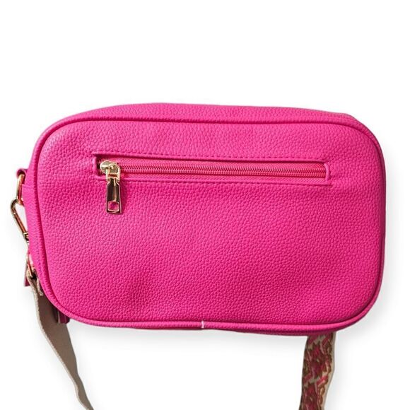 "The Sunday Bruncher" Hot Pink Cosmopolitan Camera Style Adjustable Strap Bag - Picture 3 of 16